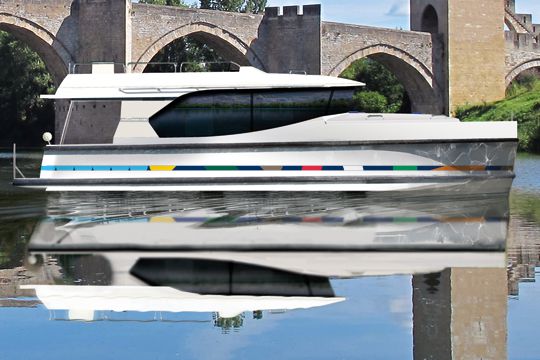 Aggressives Design für Flussboote Le Boat