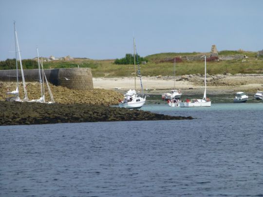 Mouillage Ile de Sieck (ancien port de la conserverie)