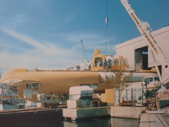Die Entdeckung des U-Boots Saga, des größten gelben U-Boots der Welt