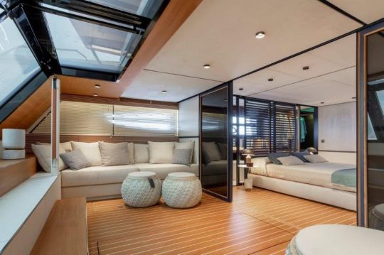 La cabine propriétaire reliée à l'espace lounge