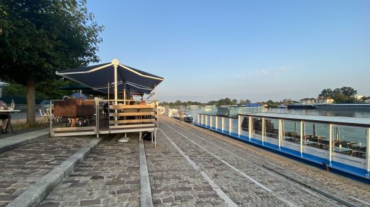 Le quai de Saint-Jeans-de-Losne (Photo : FX Ricardou)