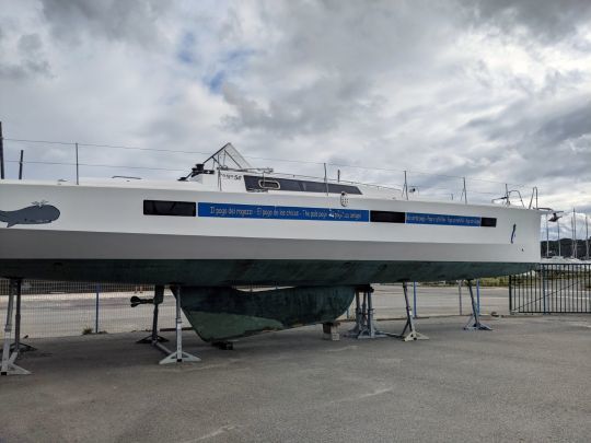 Le bateau avant refit