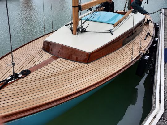 ap yachting belouga