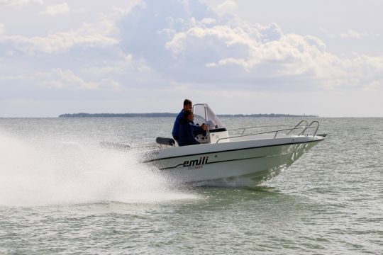 Essai de l'Emili 5.90 à La Rochelle