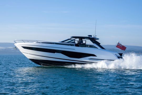 Le Superhawk 55 et son look moderne