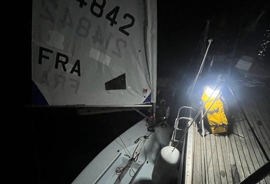 Départ nocturne pour Carla et son Laser