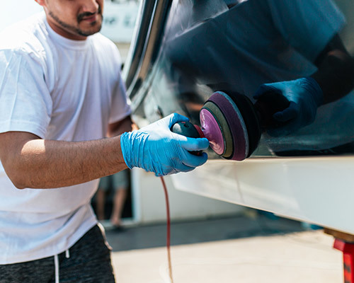 Répartition équilibrée pour l'activité du chantier, entre grosses réparations l'hiver et dépannage l'été (c) Cathare Marine