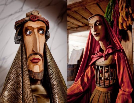 Sculptures de personnages bibliques exposées dans l'Arche © Arkmuseum