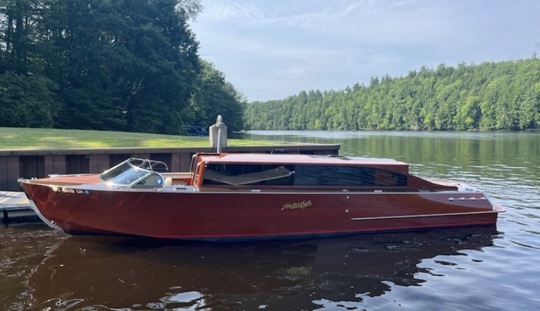 Commuter Boats were elegant, fast and practical