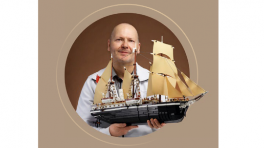 Hans Burkhard Schlömer © LEGO®