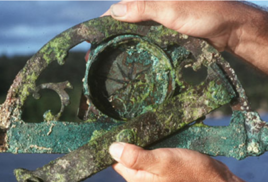Graphomètre avant traitement, coll. La Pérouse © Musée Maritime de Nouvelle-Calédonie