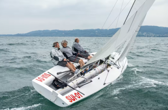 Melges E-Scow © Tobias Stoerkle