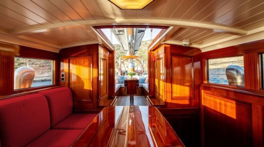 ©Bernard Gallay Yacht Brokerage
