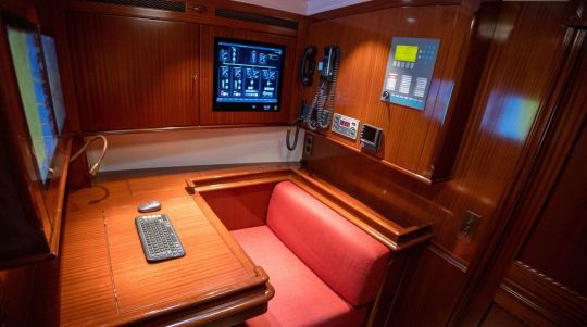 ©Bernard Gallay Yacht Brokerage