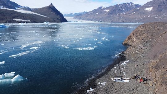 Bivouac au Groenland ©Nicolas Marcillaud
