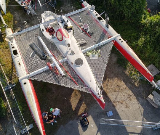 Paradox, un trimaran de 10m ©Nicolas Marcillaud