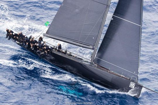 Jethou remporte le Trophée <a onclick=