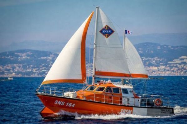 Freiwillige der SNSM ergreifen Ma�nahmen angesichts der steigenden Treibstoffpreise