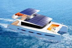 E-power 40, Hybrid-Motor-Katamaran von Swiss Catamarans