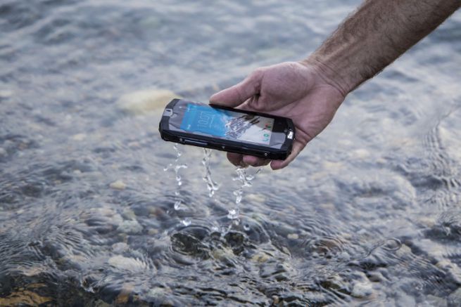 Wasserdichtes Smartphone Trekker M1 von Crosscall