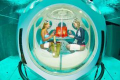 Das Deep Diner, das erste stndige Unterwasser-Restaurant