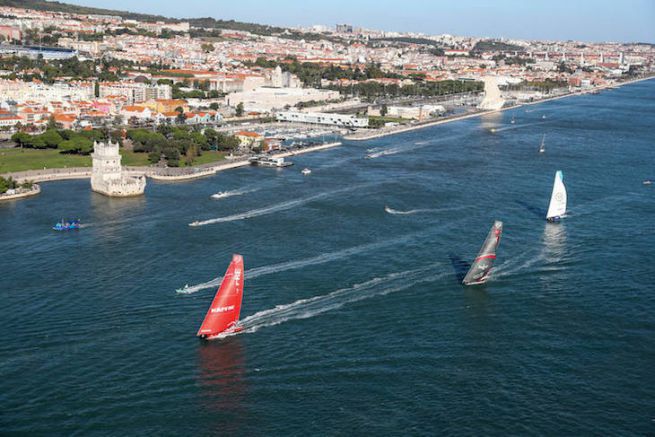 Start der 2. Etappe des Volvo Ocean Race