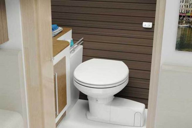Wohnwagen Toilette, Pumpe austauschen, WC Spülung