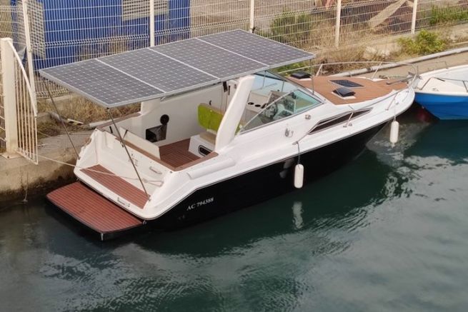 Umbau eines Searay mit V6-Benzinmotor in ein 100 % elektrisches Schnellboot