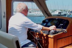 Wie stelle ich die Seilzugmotorsteuerung auf meinem Boot richtig ein?