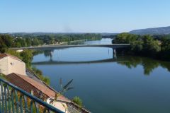Die Sane von Macon bis Lyon: Eine Flussfahrt zwischen Stadt und Land