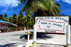 Eingang zum Dorf Rotoava