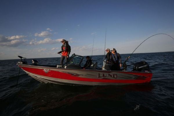 Lund 2175 Pro-V, ein Boot mit ber 75 Jahren Erfahrung