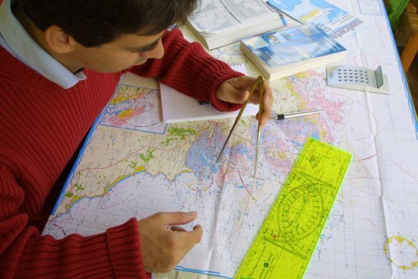 Nautische Meile und Geschwindigkeit in Knoten: Woher kommen diese