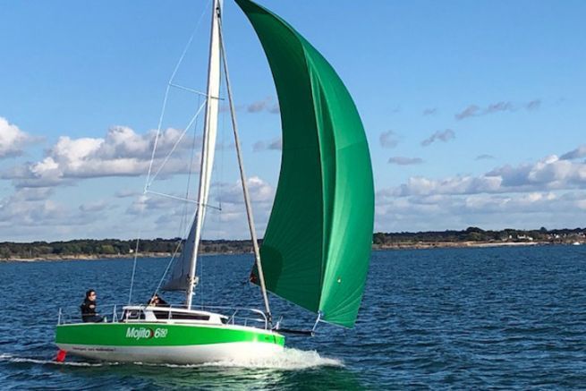 Die Mojito 6.50 unter Spinnaker