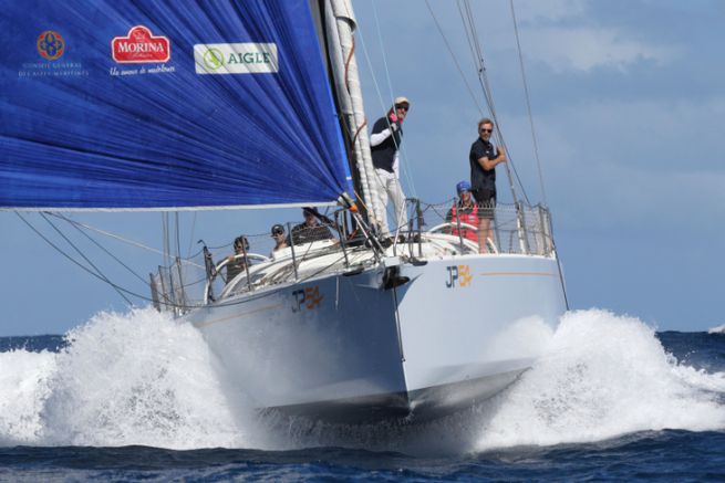 Der Kid erreichte bei diesem transatlantischen Rennen in Las Palmas/Sainte Lucia eine Geschwindigkeit von 25 Knoten.